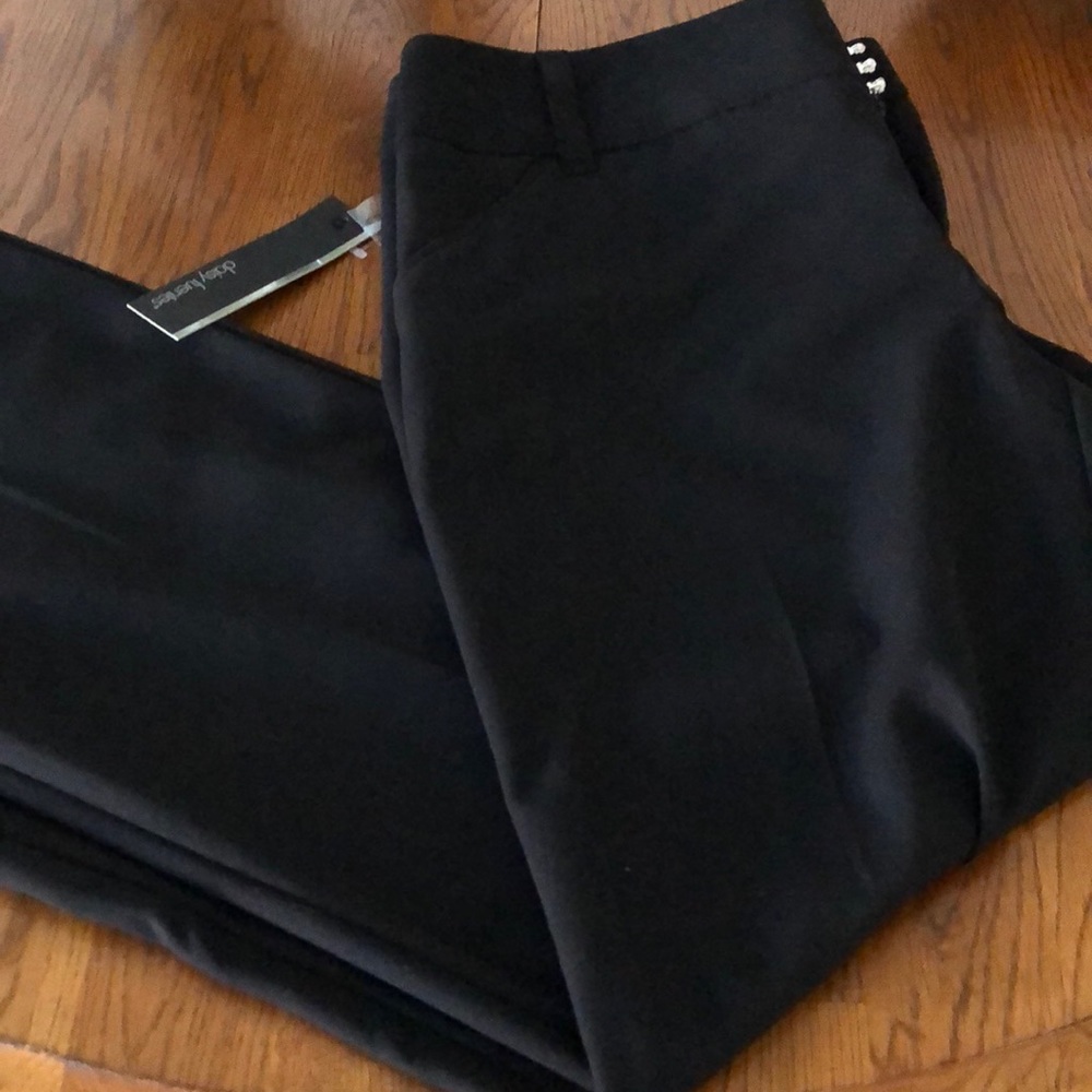 Daisy Fuentes Black Slacks